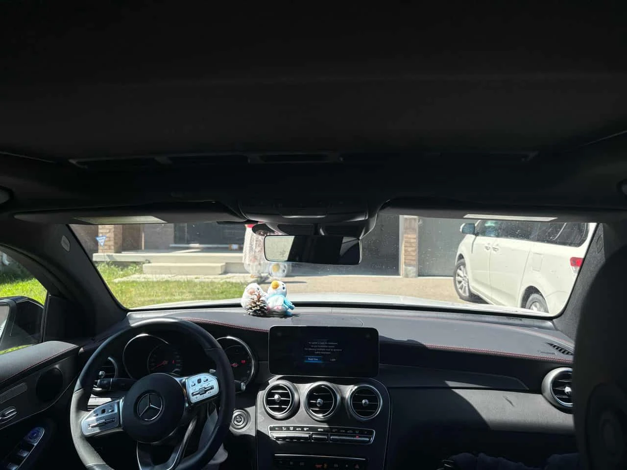 Mercedes-Benz GLC 300 COUPE /ПАНОРАМА/360/ДИСТРОНИК, снимка 9 - Автомобили и джипове - 55073421
