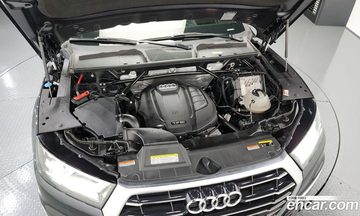 Audi Q5 45 TFSI Quattro, снимка 4 - Автомобили и джипове - 55676677