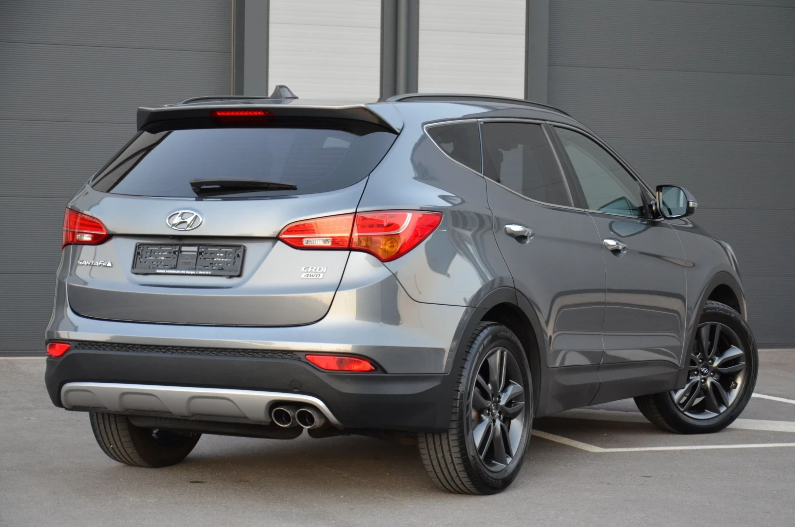 Hyundai Santa fe 2.2 CRDI/SWISS/4X4/7МЕСТА, снимка 5 - Автомобили и джипове - 55679080