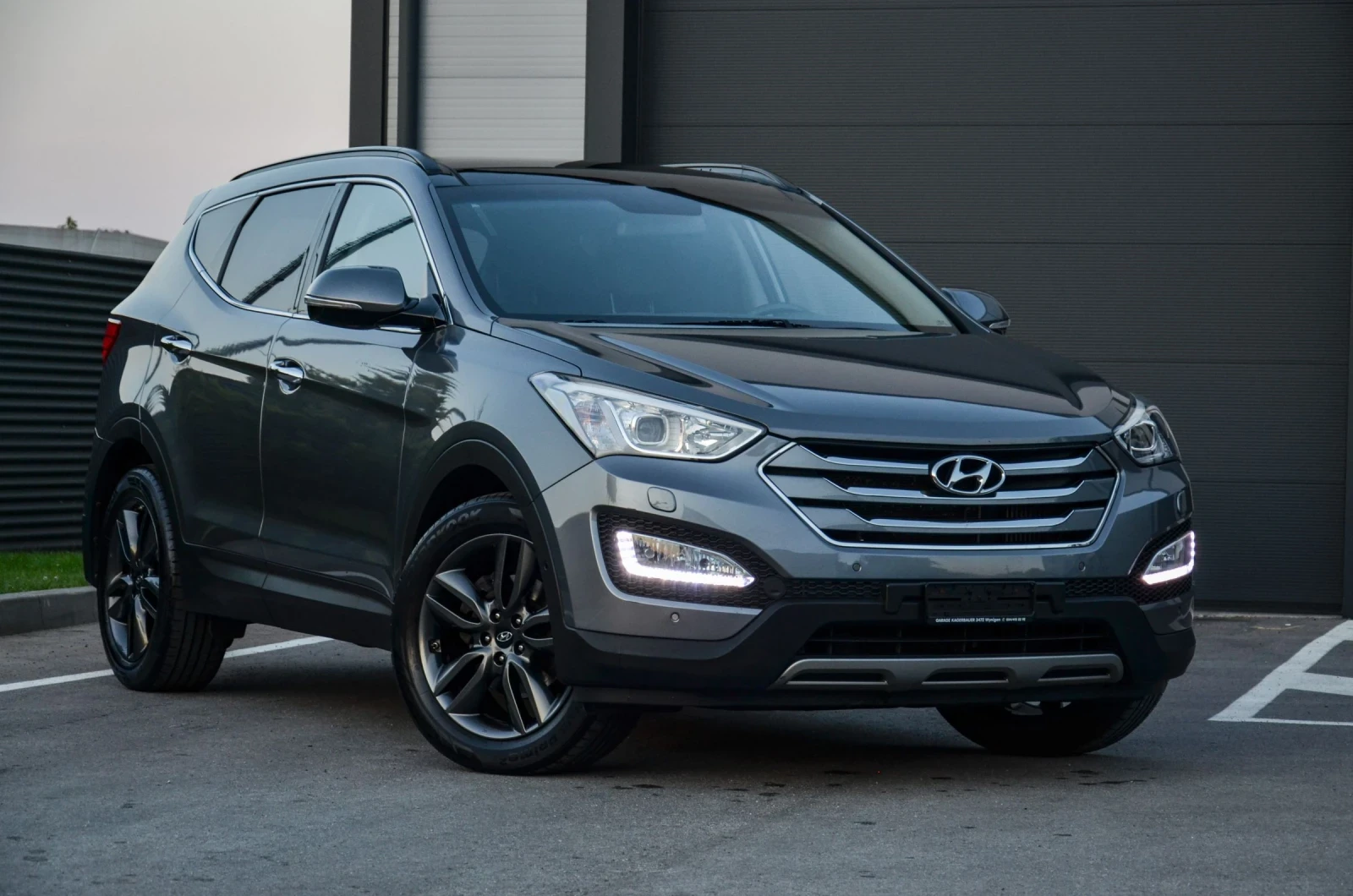 Hyundai Santa fe 2.2 CRDI/SWISS/4X4/7МЕСТА, снимка 2 - Автомобили и джипове - 55679080