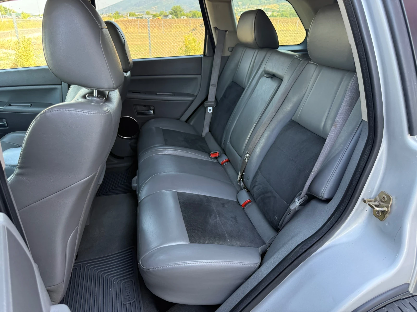 Jeep Grand cherokee 6.1 V8 SRT8 / FULL / KOJA / NAVI / DVD / TUNING  | Mobile.bg � ����������� 11