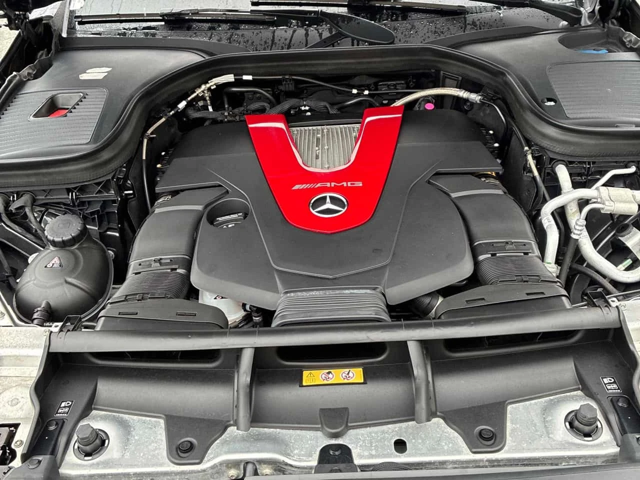 Mercedes-Benz GLC 43 AMG * CARFAX * ОПЦИЯ ЗА ФИНАНСИРАНЕ, снимка 10 - Автомобили и джипове - 56208139