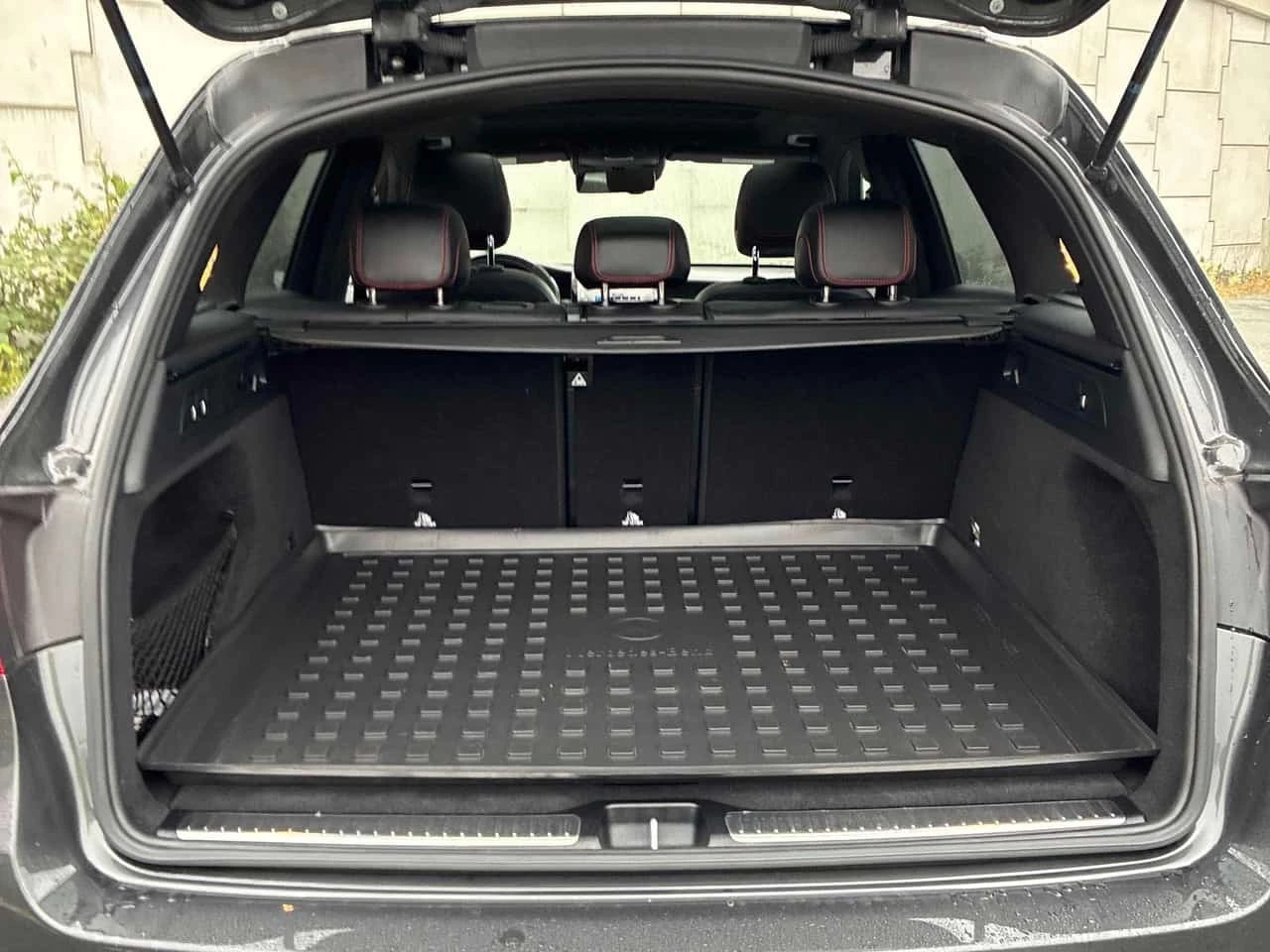 Mercedes-Benz GLC 43 AMG * CARFAX * ОПЦИЯ ЗА ФИНАНСИРАНЕ, снимка 12 - Автомобили и джипове - 56208139