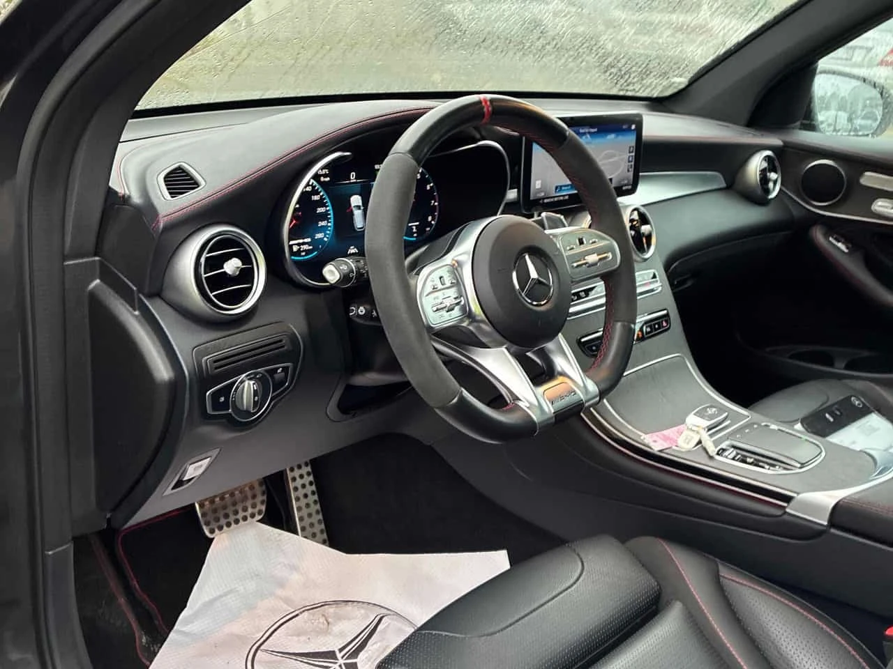 Mercedes-Benz GLC 43 AMG * CARFAX * ОПЦИЯ ЗА ФИНАНСИРАНЕ, снимка 5 - Автомобили и джипове - 56208139