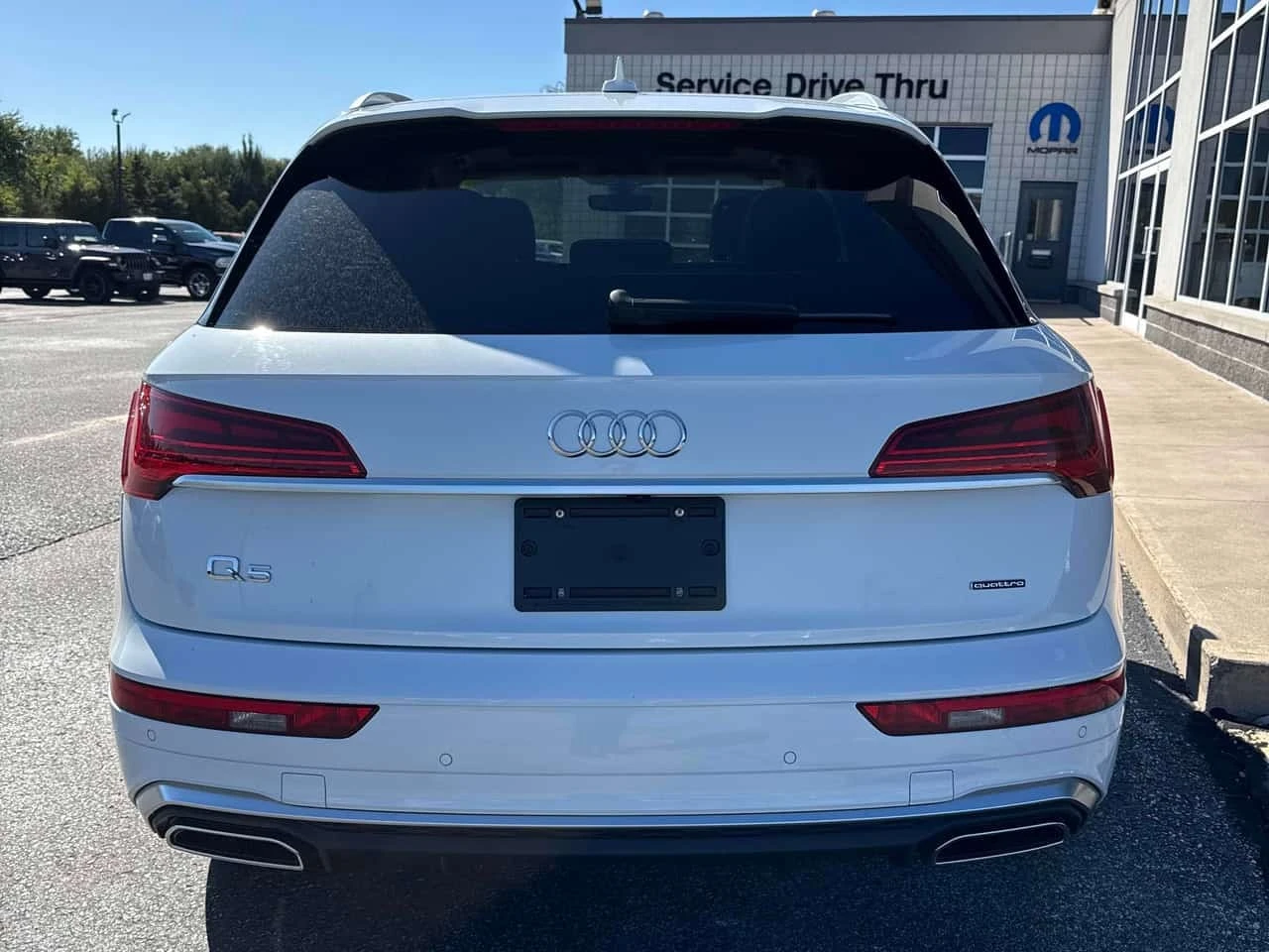 Audi Q5 * Progressiv * CARFAX * ОПЦИЯ ЗА ФИНАНСИРАНЕ, снимка 4 - Автомобили и джипове - 56224412