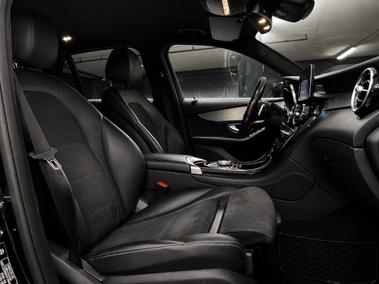 Mercedes-Benz GLC 250, снимка 9 - Автомобили и джипове - 56260815
