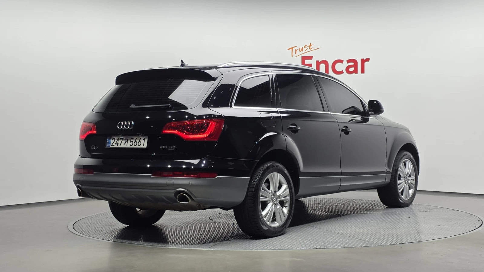 Audi Q7, снимка 2 - Автомобили и джипове - 56562662