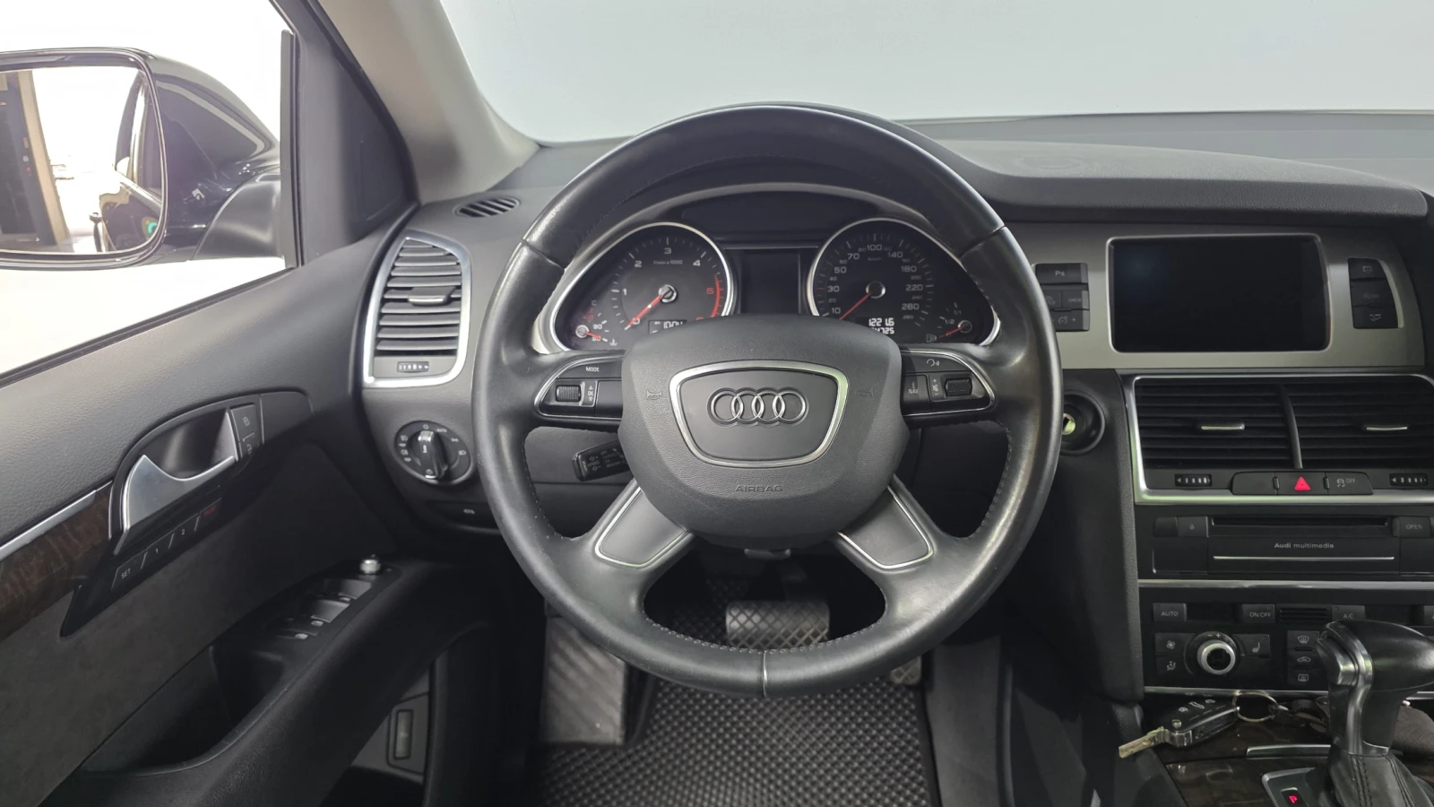 Audi Q7, снимка 13 - Автомобили и джипове - 56562662