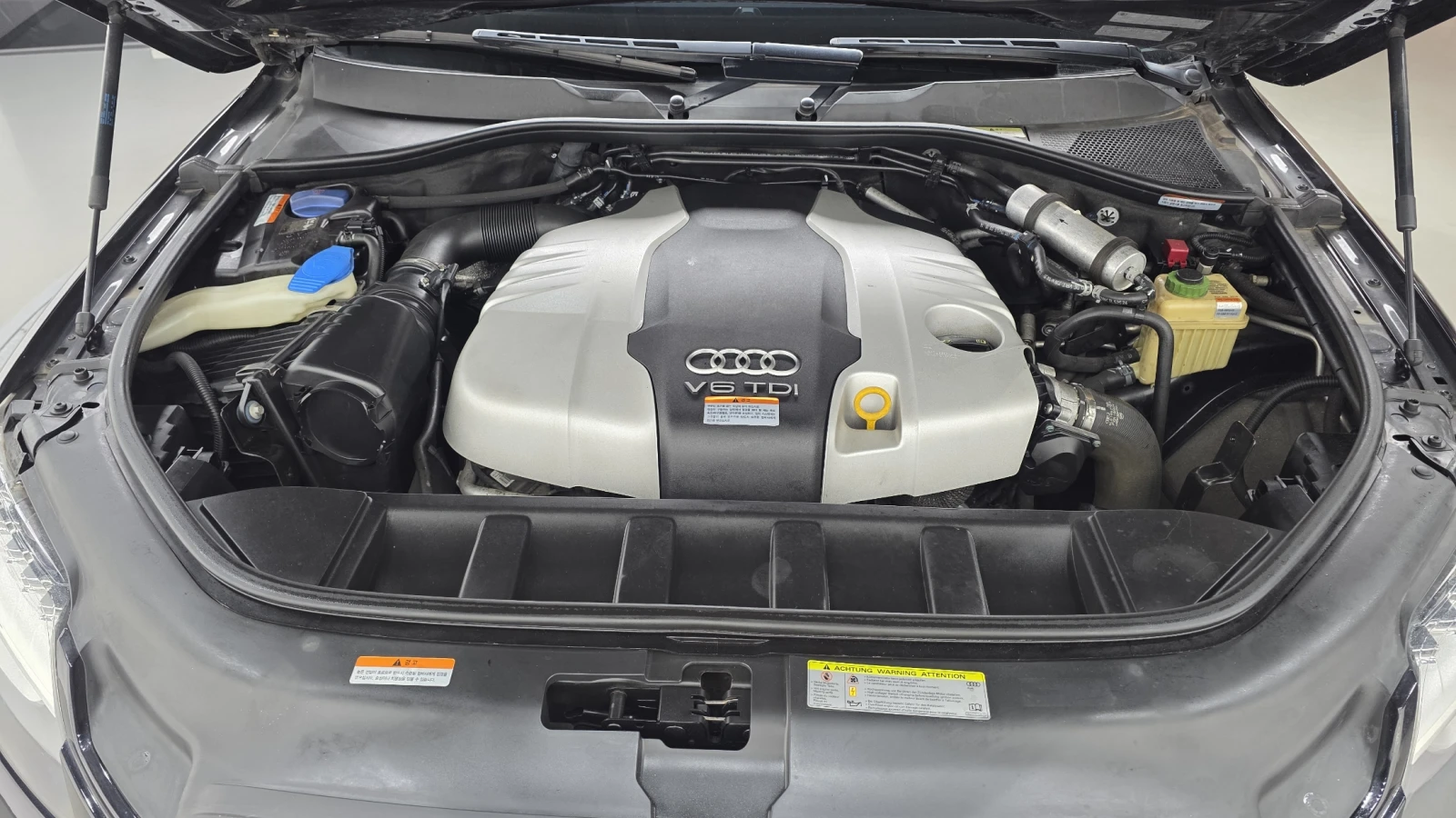 Audi Q7, снимка 6 - Автомобили и джипове - 56562662