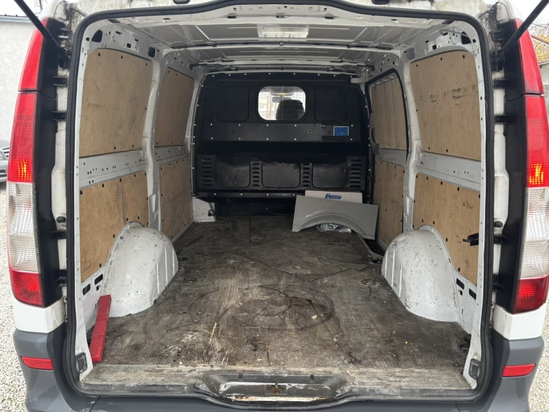 Mercedes-Benz Viano 2.2 - Дизел, снимка 12 - Бусове и автобуси - 52654704