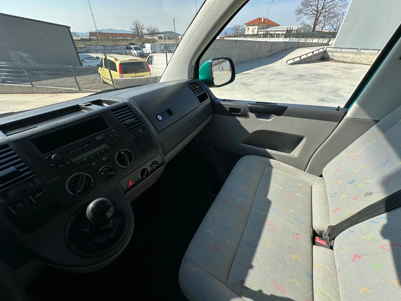 VW T5 9 местен* 1.9TDI* Топ състояние - изображение 8