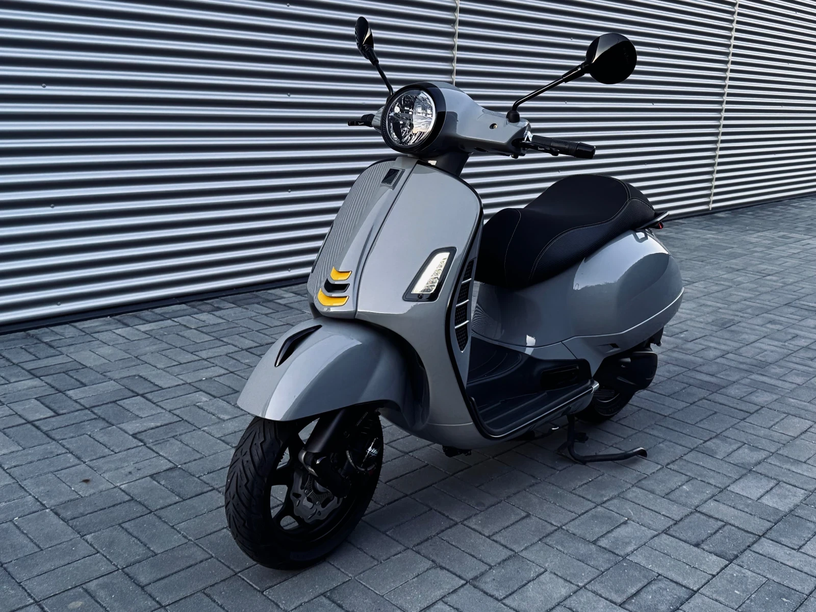 Vespa GTS 300 HPE, снимка 4 - Мотоциклети и мототехника - 54715414