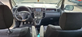 Toyota Corolla verso 2.0 D4D, снимка 10