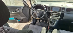 Toyota Corolla verso 2.0 D4D, снимка 9