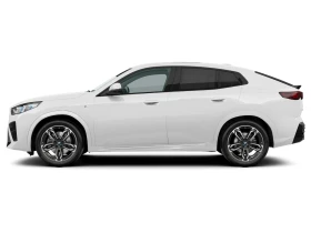 BMW iX2 xDrive30, снимка 4