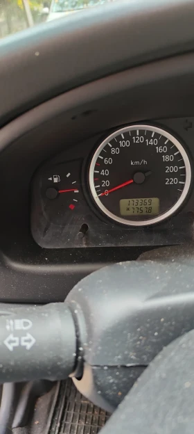Nissan Almera 2.2dci, снимка 4
