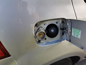 Dacia Sandero 1.4MPI газ/бензин, снимка 12 - Автомобили и джипове - 45551285