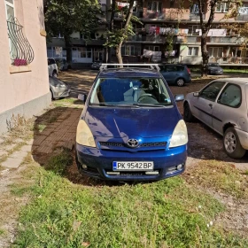 Toyota Corolla verso, снимка 7