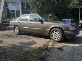 Mercedes-Benz E 300 Е 300 4х4, снимка 1