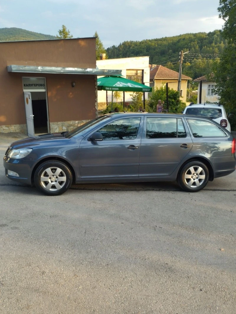 Skoda Octavia, снимка 3 - Автомобили и джипове - 47135669