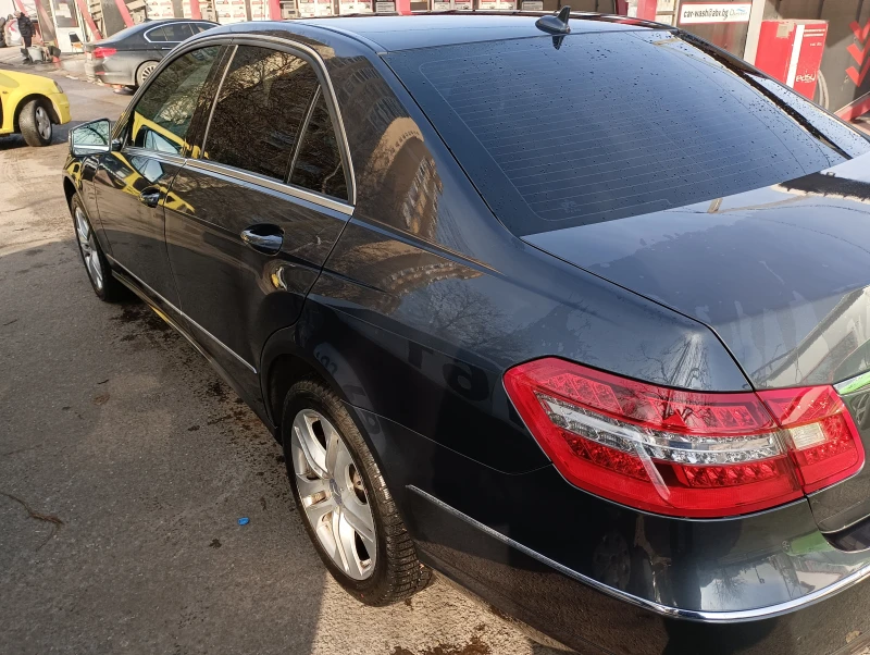 Mercedes-Benz E 500 Е500, снимка 4 - Автомобили и джипове - 47533682