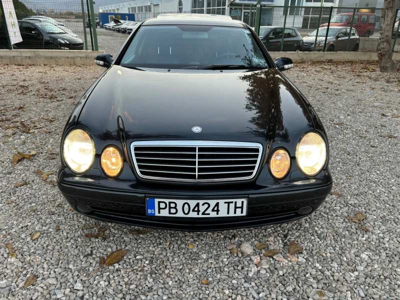 Mercedes-Benz CLK 4.3 i AMG, снимка 2 - Автомобили и джипове - 47780143