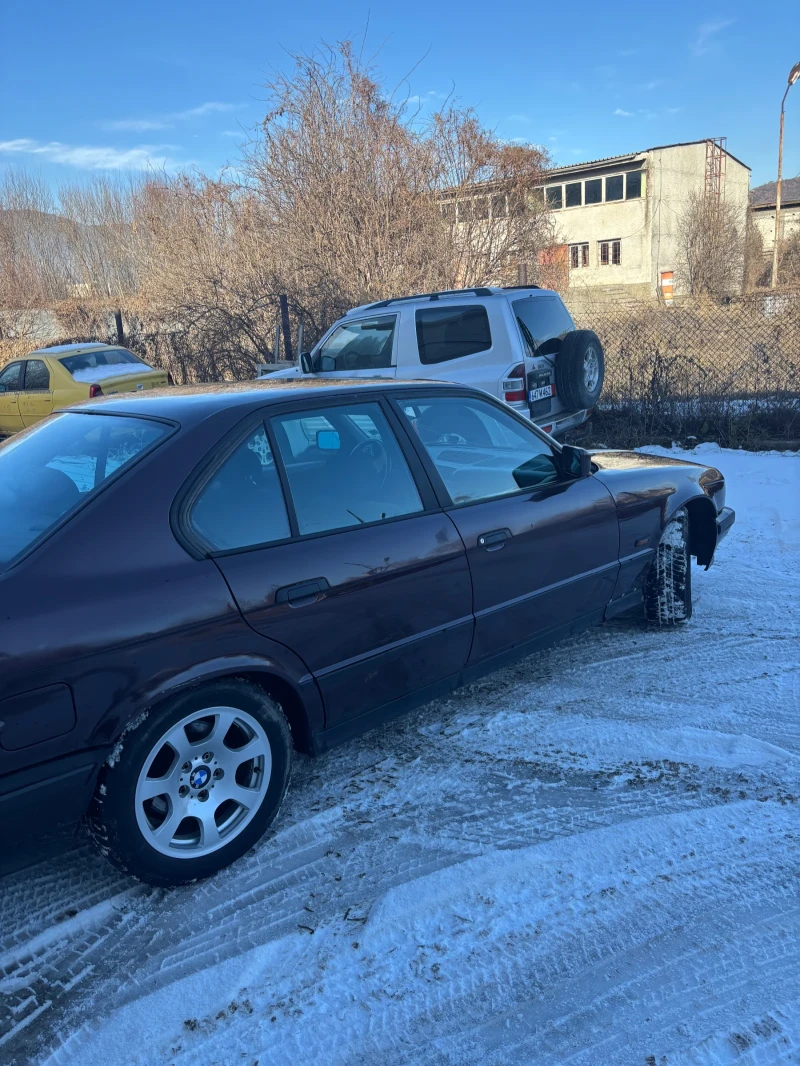 BMW 520 E34, снимка 5 - Автомобили и джипове - 48520263