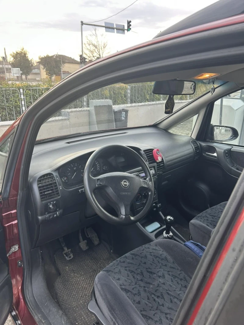 Opel Zafira, снимка 6 - Автомобили и джипове - 48847667