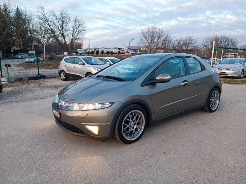 Honda Civic 1.8i-140кс-ШВЕЙЦАРИЯ-АВТОМАТ, снимка 6 - Автомобили и джипове - 49020355