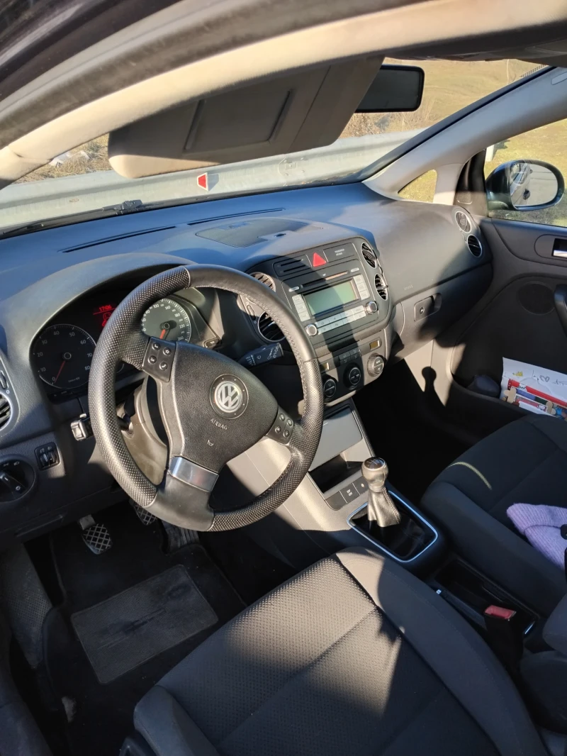 VW Golf Plus, снимка 7 - Автомобили и джипове - 49382824