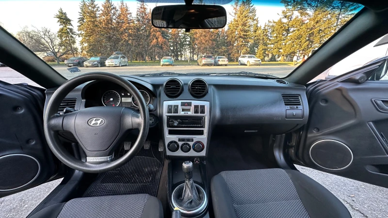 Hyundai Coupe 1.6, снимка 10 - Автомобили и джипове - 49435454