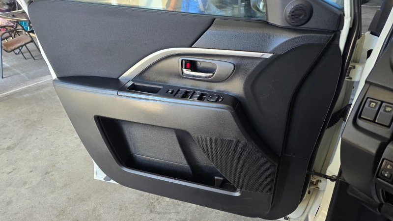 Mazda 5 2.0* бензин* 7места* фейс, снимка 14 - Автомобили и джипове - 51744575