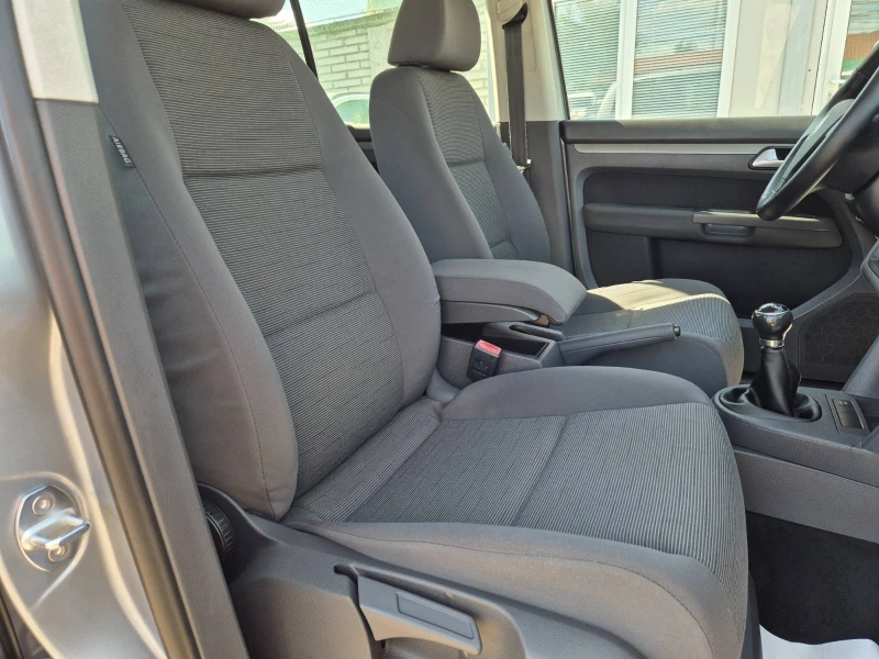 VW Touran 2.0i-7 МЕСТА-ECOFUELL-FACE LIFT, снимка 12 - Автомобили и джипове - 51783257