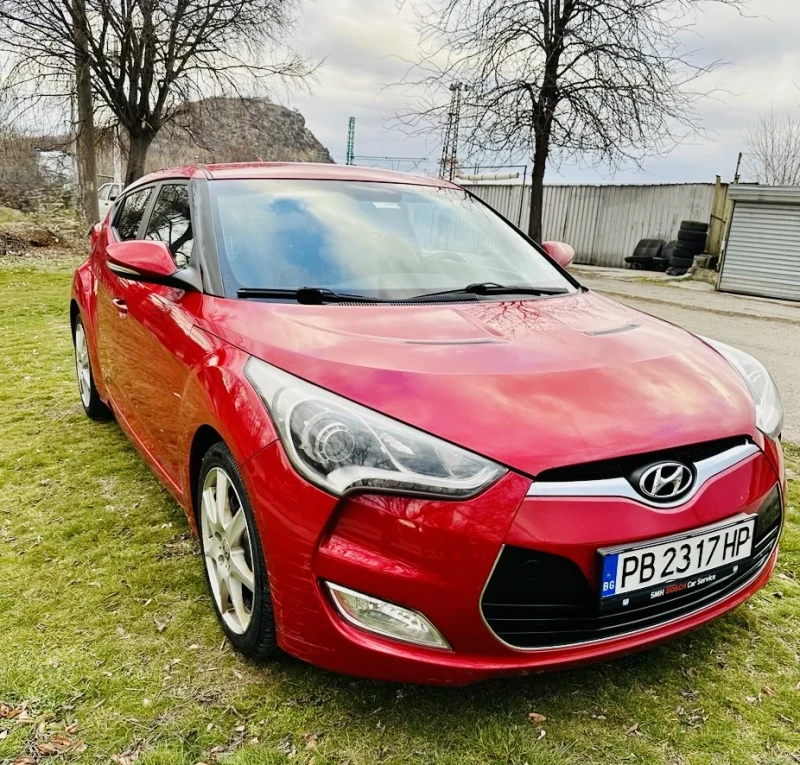 Hyundai Veloster , снимка 2 - Автомобили и джипове - 52261810