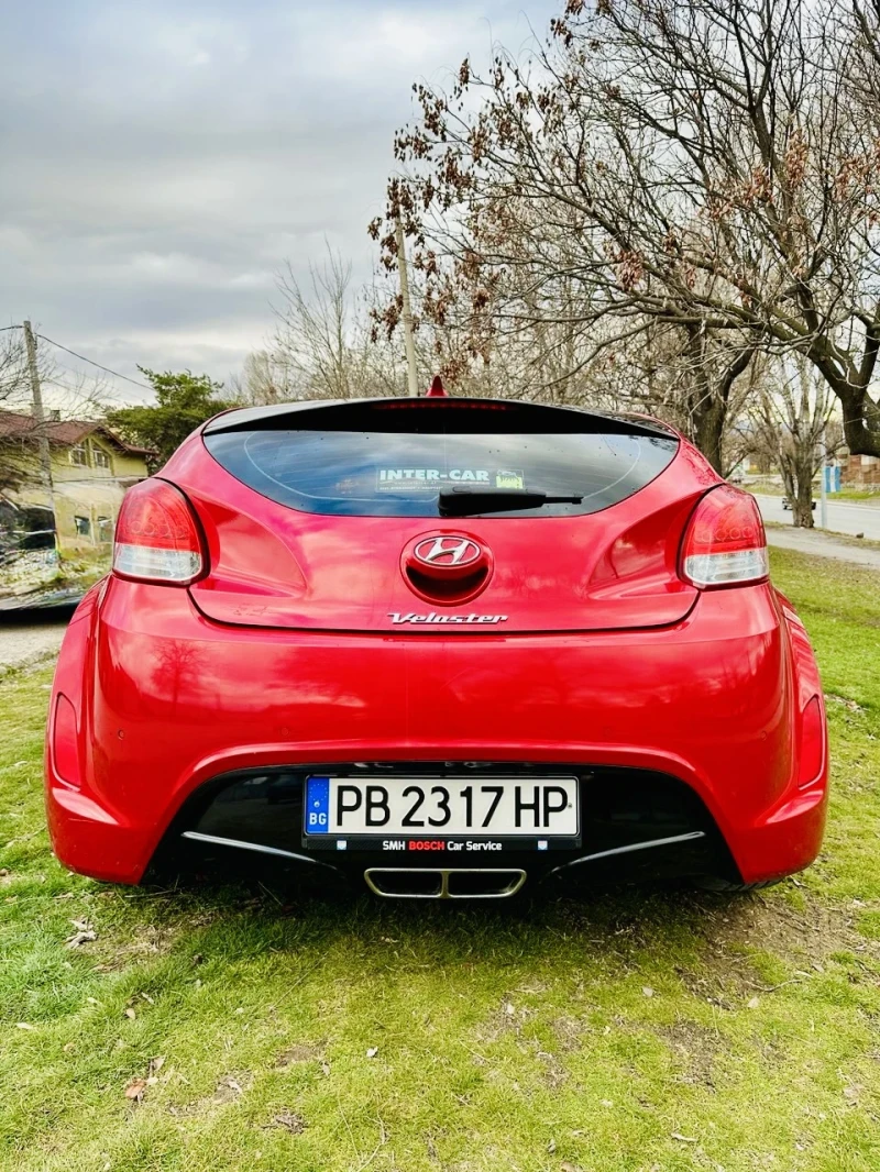 Hyundai Veloster , снимка 4 - Автомобили и джипове - 52261810