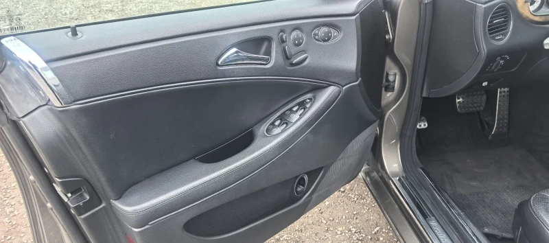 Mercedes-Benz CLS 300 3.0 бензин, снимка 9 - Автомобили и джипове - 52314898