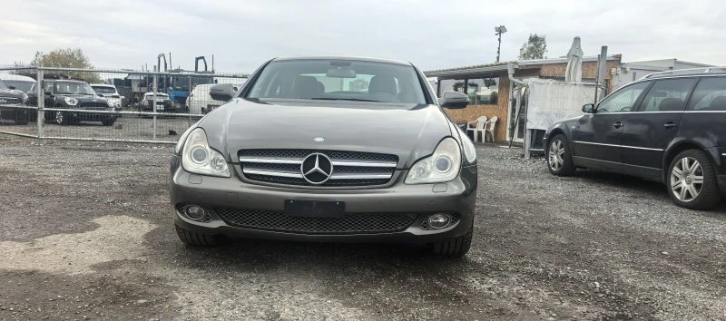 Mercedes-Benz CLS 300 3.0 бензин, снимка 2 - Автомобили и джипове - 52314898