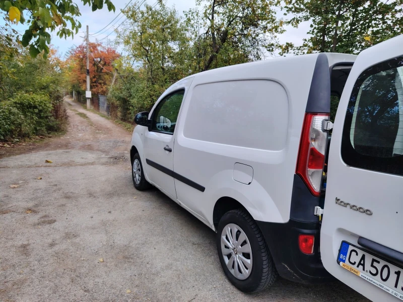 Renault Kangoo, снимка 4 - Автомобили и джипове - 52472695