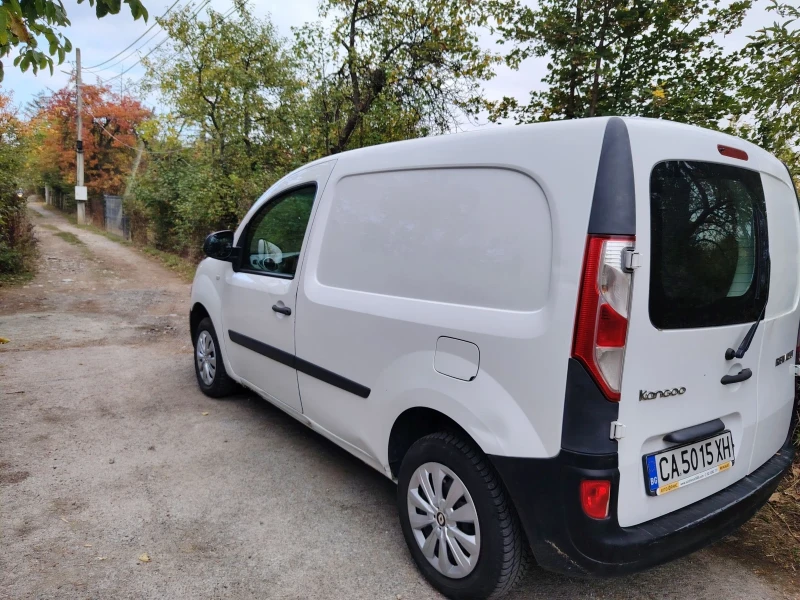 Renault Kangoo, снимка 3 - Автомобили и джипове - 52472695