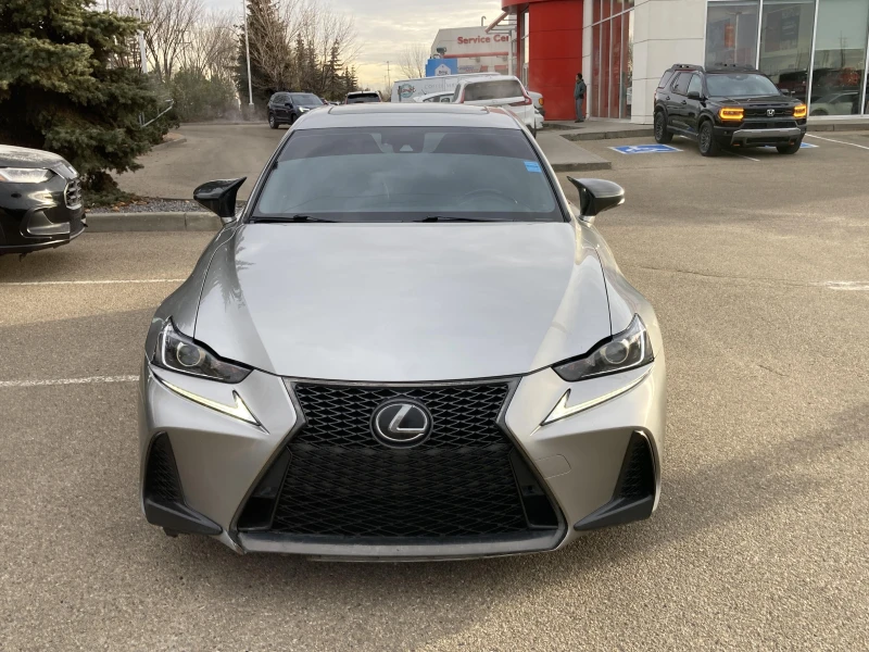 Lexus IS 350 * CARFAX * БЕЗ ПЪРВОНАЧАЛНА ВНОСКА, снимка 2 - Автомобили и джипове - 52790608