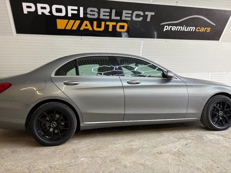 Mercedes-Benz C 300 4 MATIC, снимка 14 - Автомобили и джипове - 53432689