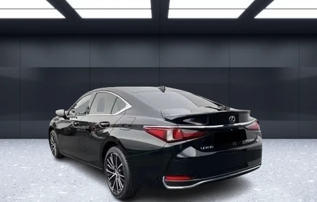 Lexus ES 300h = NEW = Business Line Гаранция, снимка 2 - Автомобили и джипове - 56256861