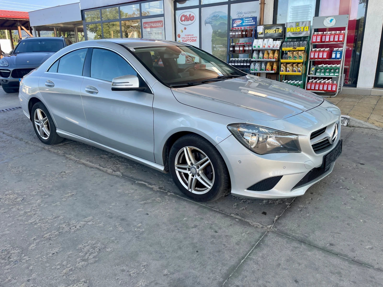 Mercedes-Benz CLA 200 ОТЛИЧЕН - изображение 4