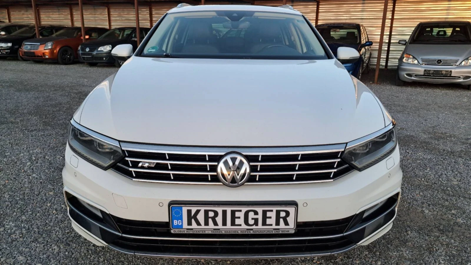 VW Passat R-LINE DIGITAL ACC PANORAMA NOV VNOS GERMANY - изображение 2