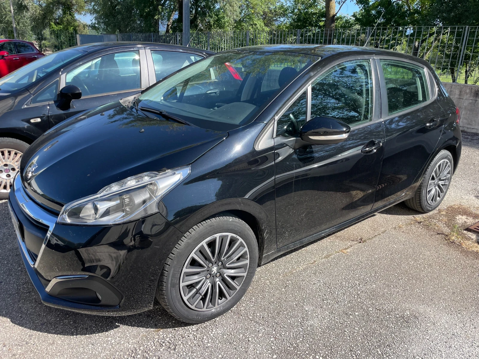 Peugeot 208 1.4 Hdi 68 Cv 5 Porte Active - изображение 3