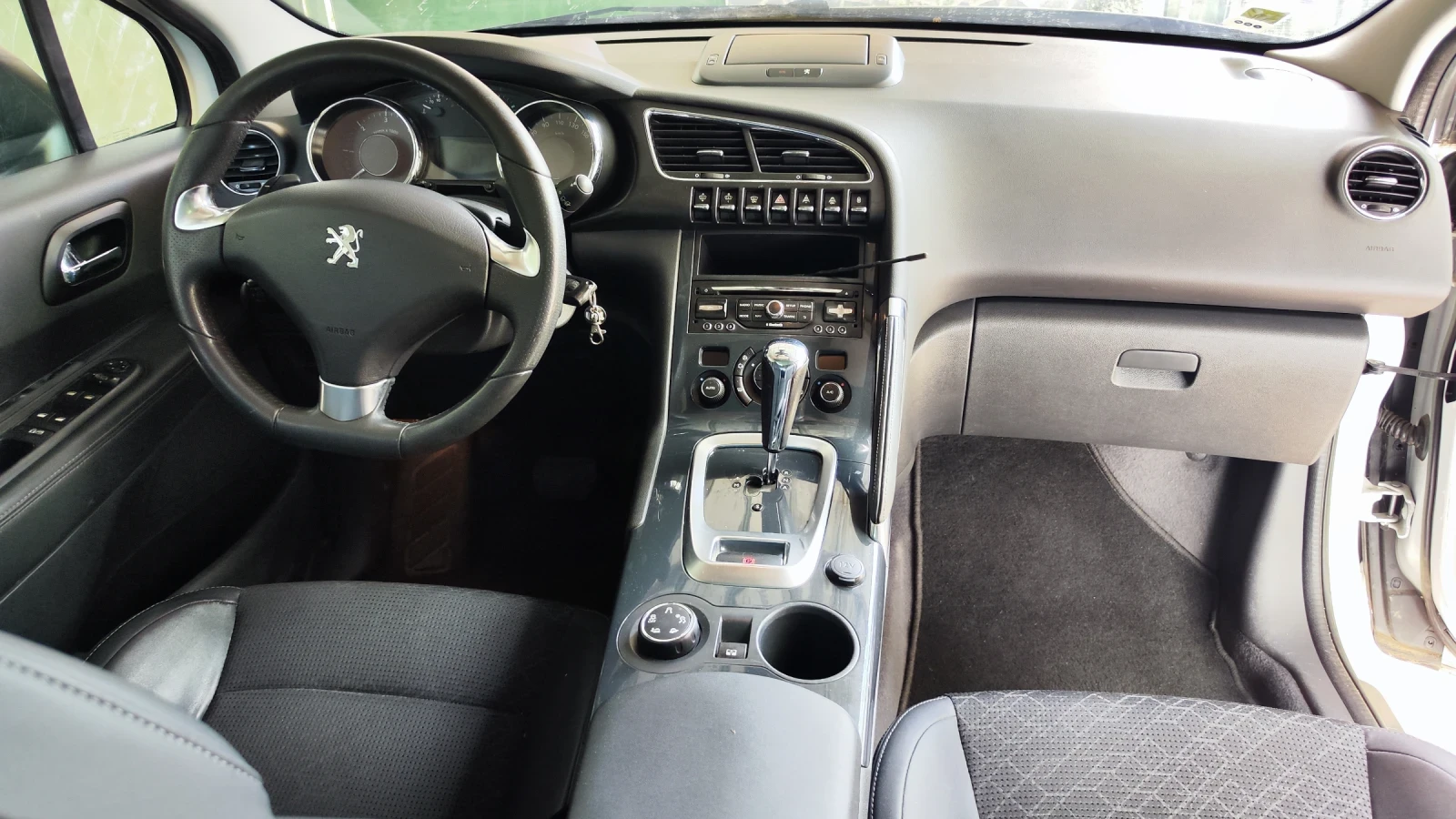 Peugeot 3008 1.6HDI  | Mobile.bg — изображение 12