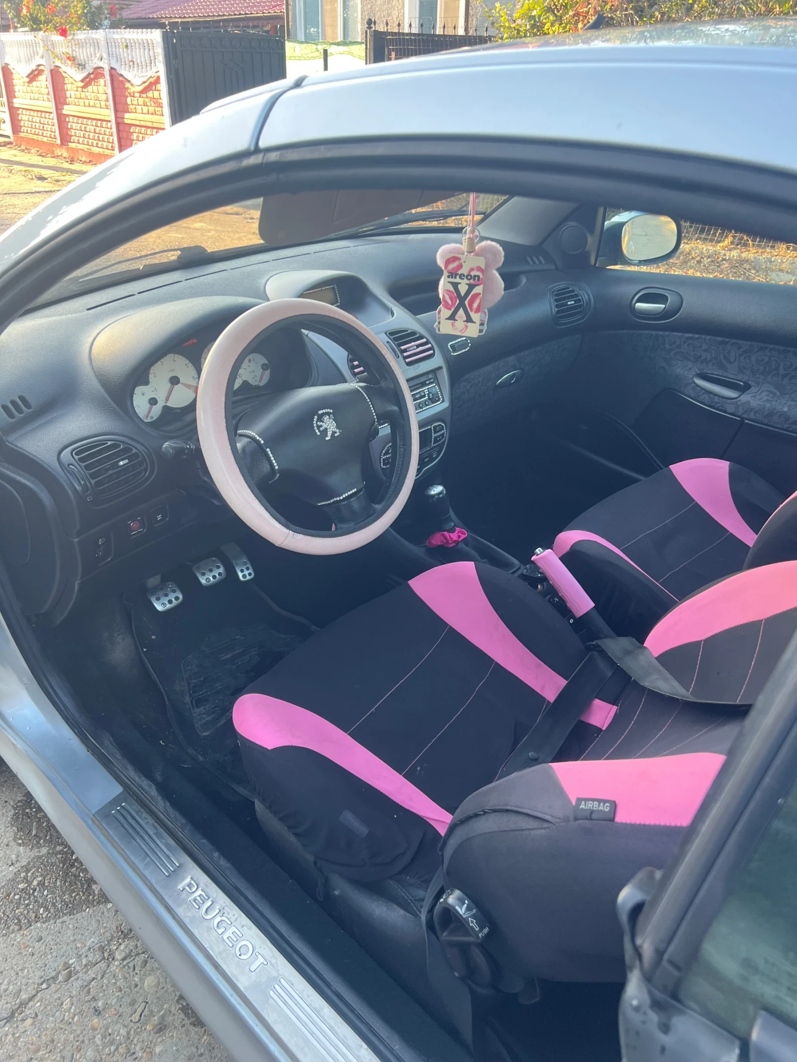 Peugeot 206 CC 1.6i - изображение 6