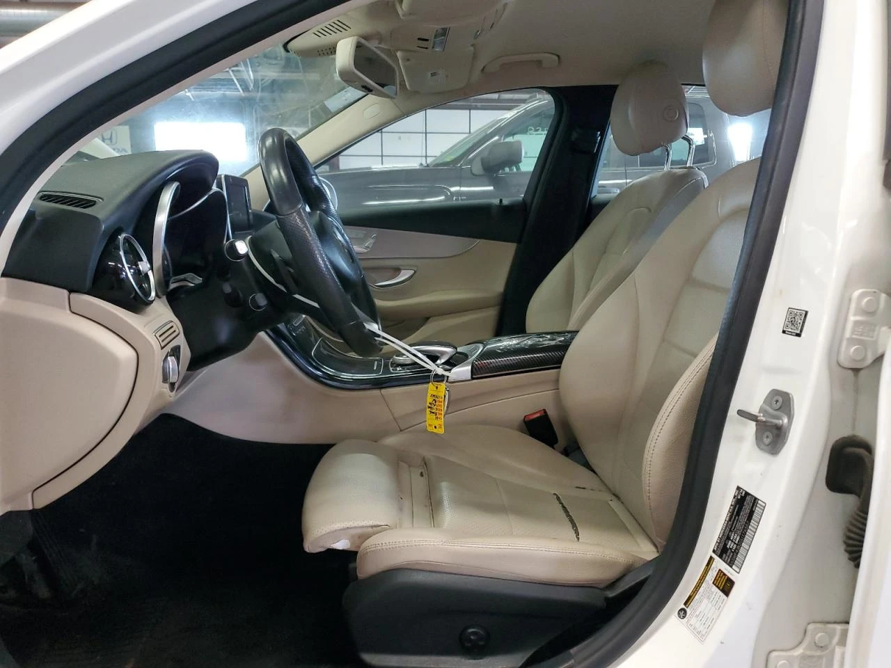 Mercedes-Benz C 300 * * CARFAX * * АВТО КРЕДИТ - изображение 7