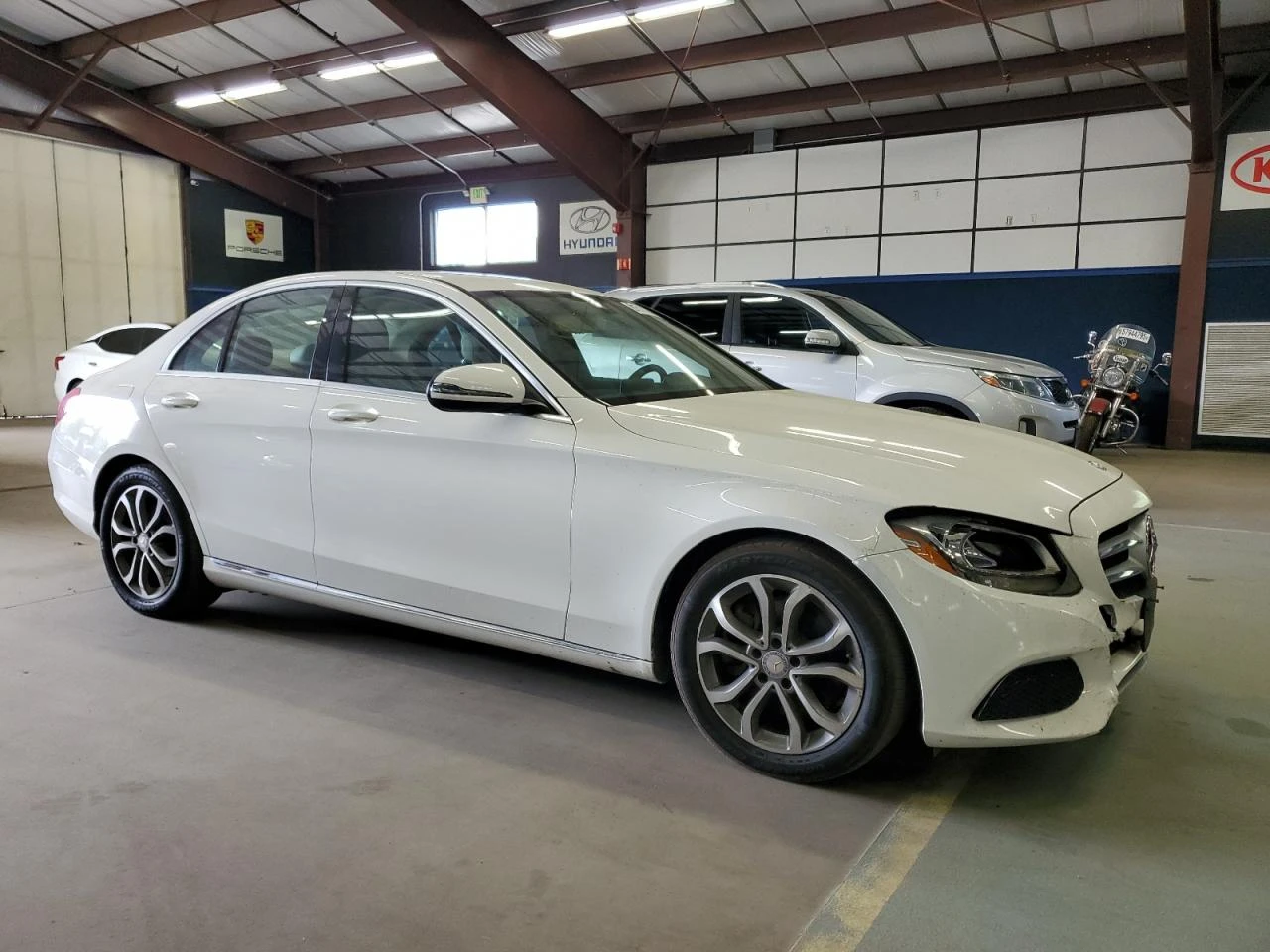 Mercedes-Benz C 300 * * CARFAX * * АВТО КРЕДИТ - изображение 3
