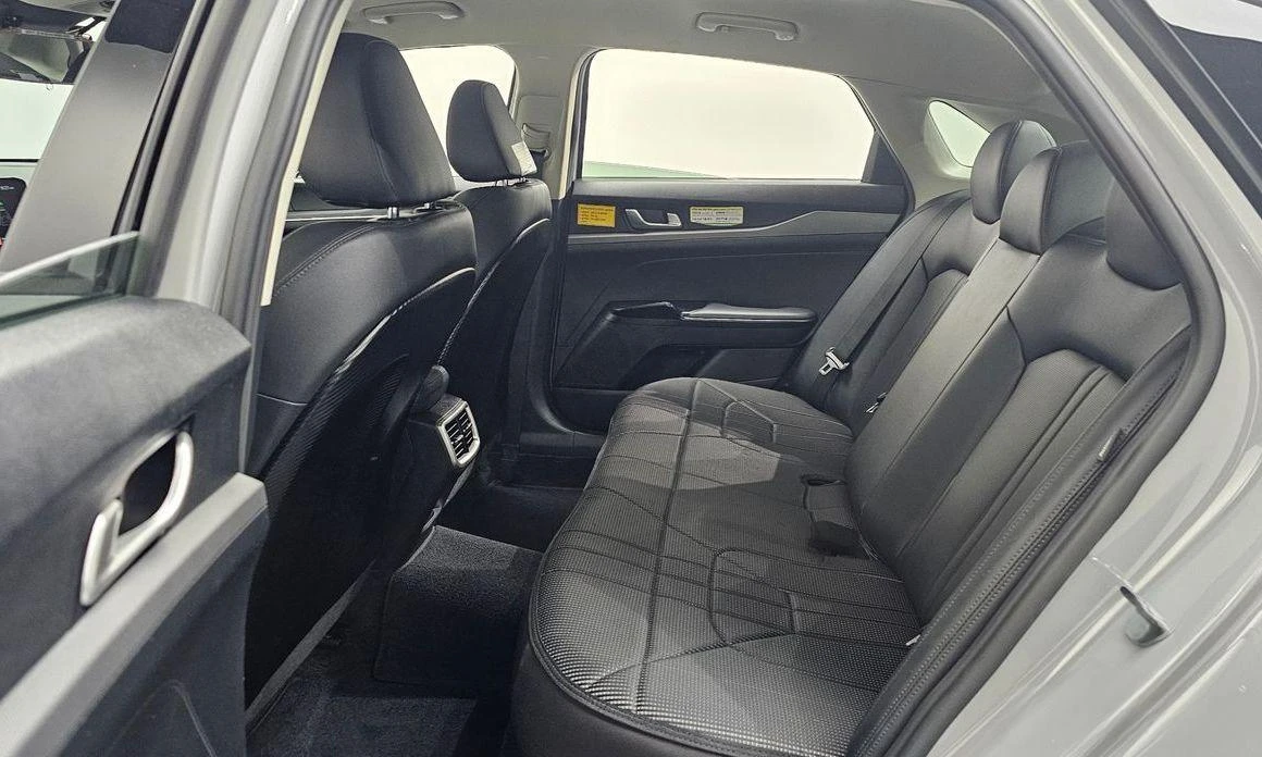 Kia K5 2.0 LPG PRESTIGE * НАЙ-ДОБРА ЦЕНА В БЪЛГАРИЯ*  - изображение 10